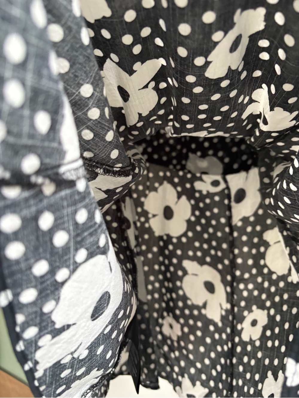 Urban Outfitters Black & White Floral Polka Dot Wrap Mini Dress Size Large - Picture 6 of 10